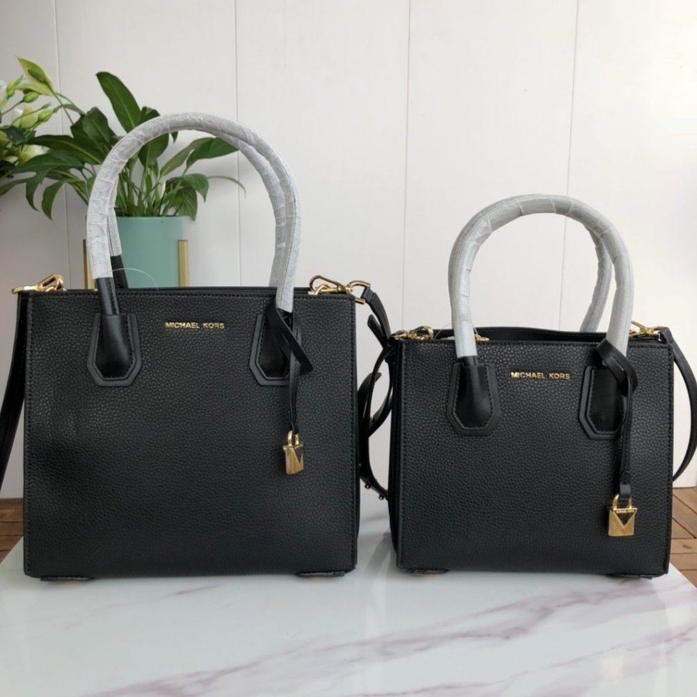 Michael Kors Crossbody Organ Bag